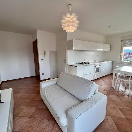 Gusela - Piccolo Gioiello Vicino Al Centro アパート *